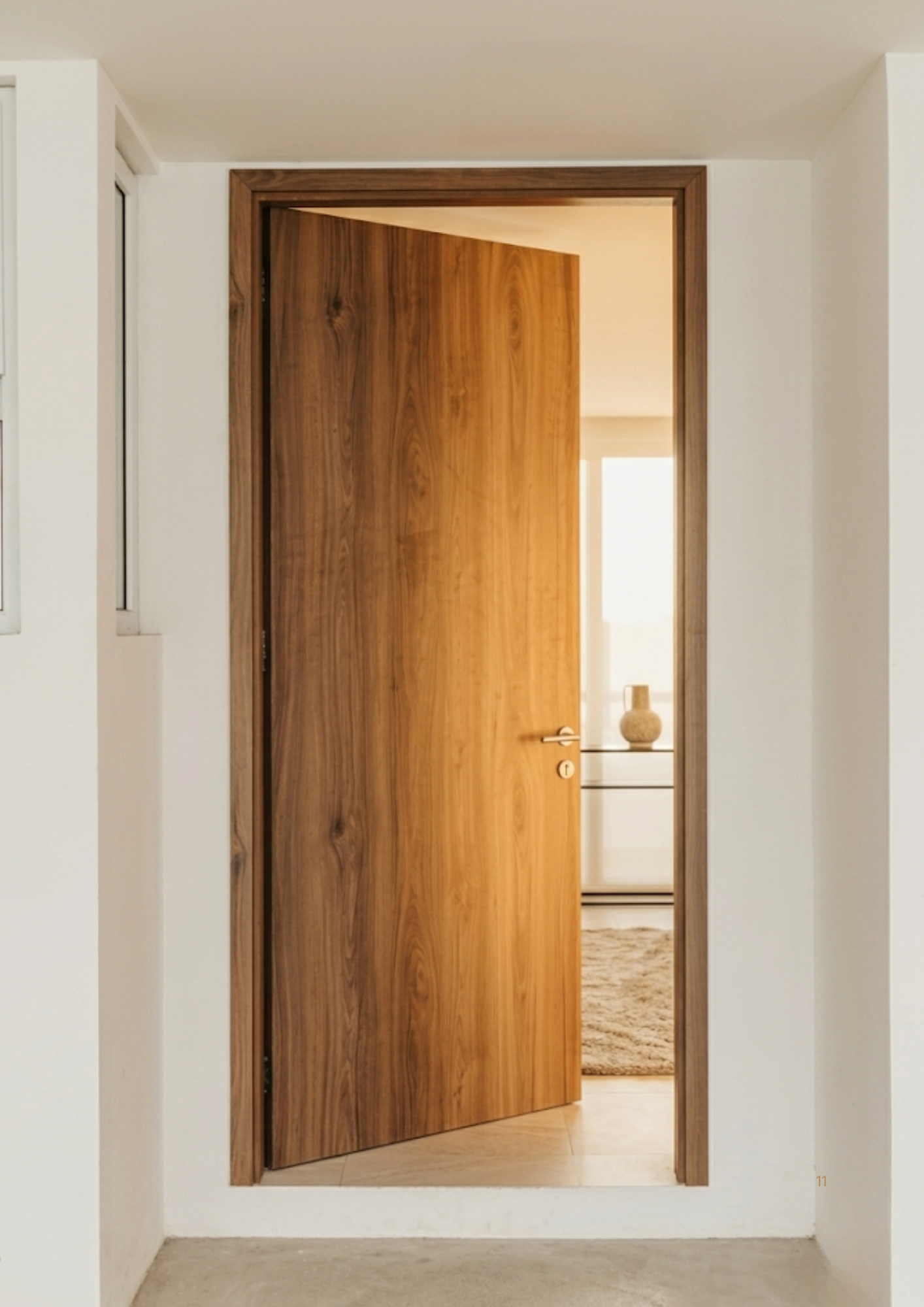 Puerta de diseño premium — Condominio Ilios, Modern Space